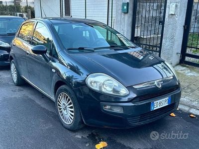 Usata 2010 Fiat Punto Evo Utilitaria | 2500 € (Buon prezzo)