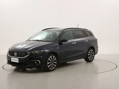 Usata Fiat Tipo Lounge 95 CV (69 kW) 2019 Blu Station wagon