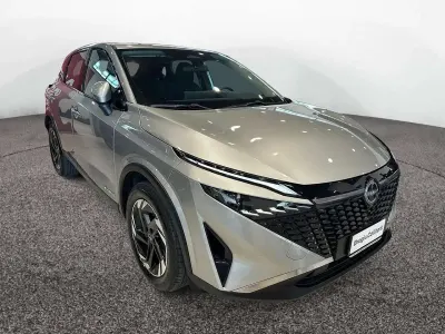 Usata Nissan Qashqai Acenta 158 CV (116 kW) 2024 Grigio SUV