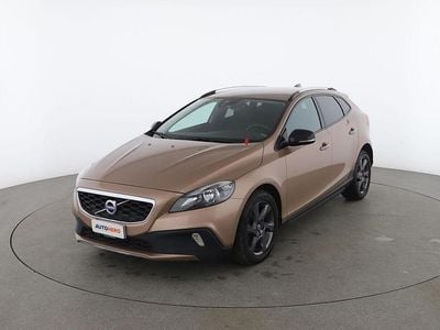Usata Volvo V40 CC Momentum 115 CV (84 kW) 2015 Oro Station wagon