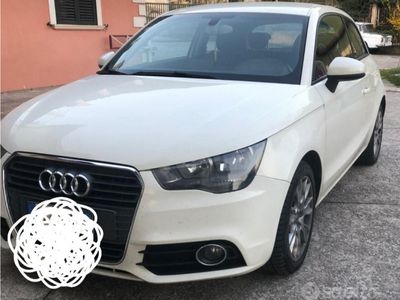 Usata Audi A1 90 CV (66 kW) 2012 Bianco Utilitaria
