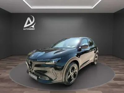 Nuova Alfa Romeo GT Junior Edizione Speciale 136 CV (100 kW) 2026 Nero SUV