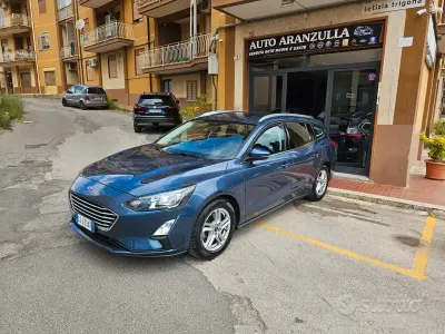 Usata Ford Focus 120 CV (88 kW) 2022 Blu Station wagon