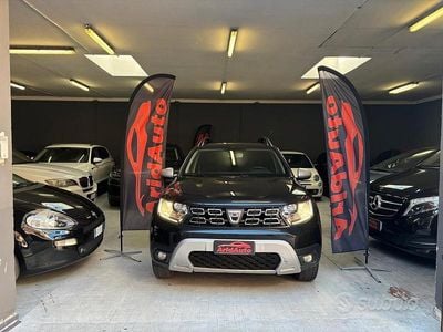 Usata Dacia Duster Prestige 110 CV (80 kW) 2019 Grigio SUV