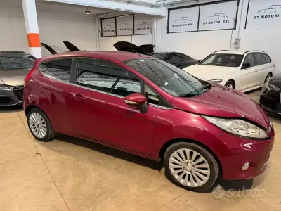 Gebraucht Ford Fiesta 80 PS (58 kW) 2008 Kleinwagen
