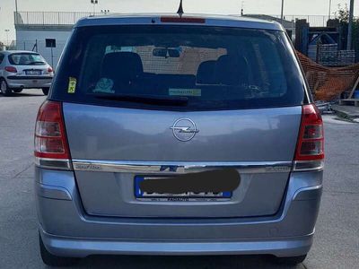 usata Opel Zafira Zafira1.9 cdti Cosmo 120cv