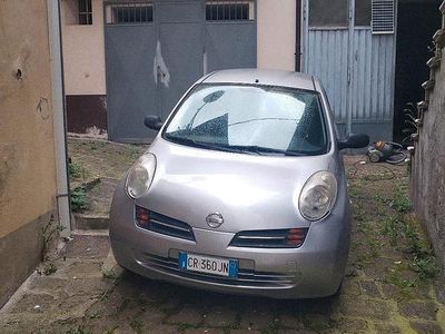 Usata Nissan Micra 80 CV (58 kW) 2004 Grigio Utilitaria