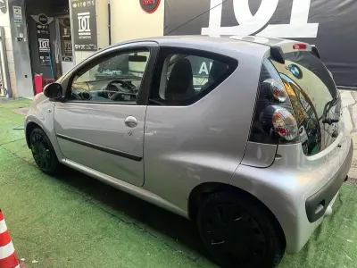 Usata Citroën C1 68 CV (50 kW) 2009 Grigio Utilitaria