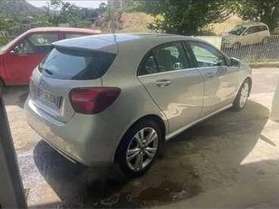 Usata Mercedes A200 Business 136 CV (100 kW) 2018 Argento Berlina