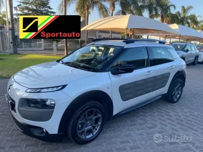 Usata Citroën C4 PureTech 82 CV (60 kW) 2015 Bianco SUV