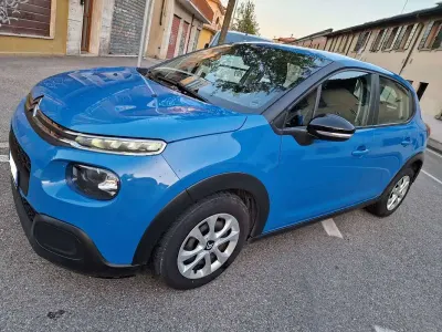 Usata Citroën C3 Feel 75 CV (55 kW) 2018 Blu/azzurro Utilitaria