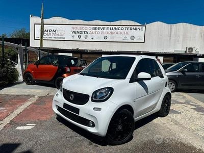Usata Smart ForTwo Cabrio Passion 90 CV (66 kW) 2017 Bianco Cabrio