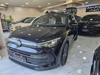Usata VW Tiguan Edition 131 CV (96 kW) 2025 Grenadill black metallizzato SUV