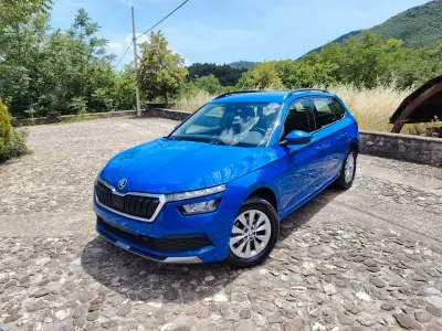Usata Skoda Kamiq Ambition 110 CV (80 kW) 2022 Bluazzurro SUV