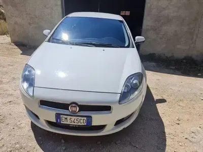 Usata Fiat Bravo 120 CV (88 kW) 2012 Bianco Utilitaria