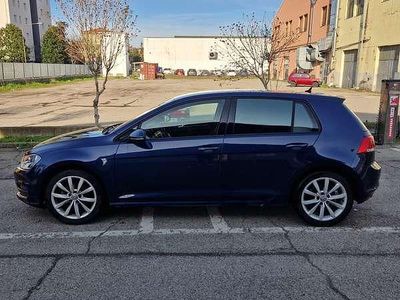 Usata VW Golf VII Highline 110 CV (80 kW) 2014 Berlina