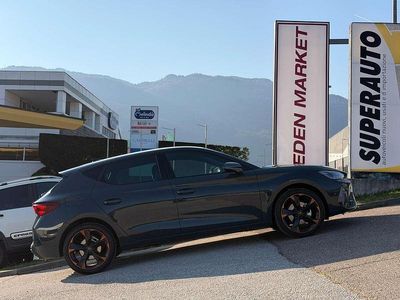 Usata Cupra Leon 150 CV (110 kW) 2024 Verde Berlina