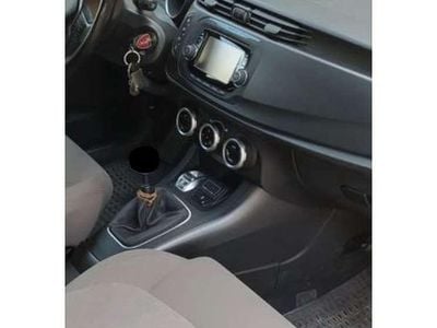 Usata Alfa Romeo Giulietta Progression 105 CV (77 kW) 2014 Utilitaria