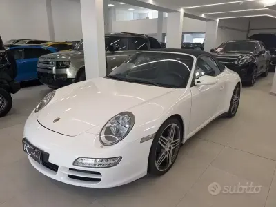 Usata Porsche 911 Carrera 4S Cabriolet 355 CV (261 kW) 2007 Bianco Cabrio