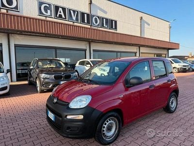 Usata Fiat Panda Pop 80 CV (58 kW) 2016 Rosso Utilitaria