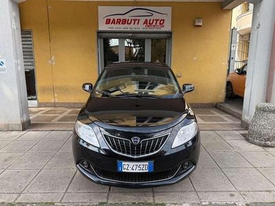 Usata Lancia Ypsilon Gold 69 CV (50 kW) 2023 Nero Utilitaria