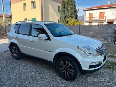 Usata Ssangyong (KGM) Rexton 155 CV (114 kW) 2013 Bianco SUV
