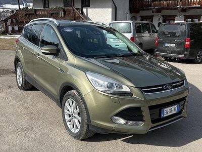 Usata Ford Kuga Titanium 163 CV (119 kW) 2012 Verde SUV