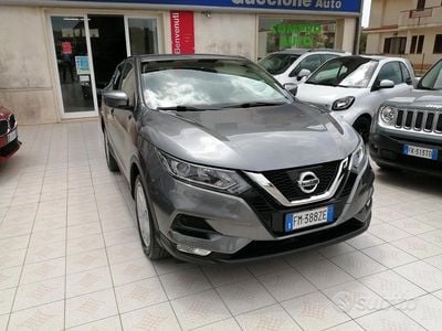 Usata Nissan Qashqai 131 CV (96 kW) 2018 Grigio SUV