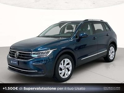 Usata VW Tiguan Life 150 CV (110 kW) 2021 Night shade blue SUV
