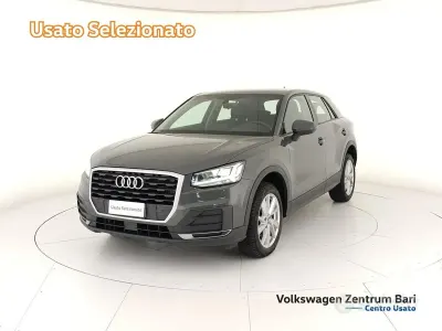 Usata Audi Q2 Business 150 CV (110 kW) 2020 Grigio SUV