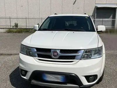 Usata Fiat Freemont Lounge 170 CV (125 kW) 2015 SUV