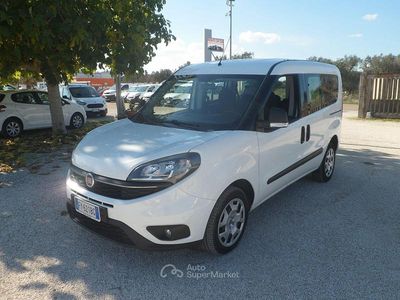 Usata Fiat Doblò 120 CV (88 kW) 2020 Bianco Monovolume