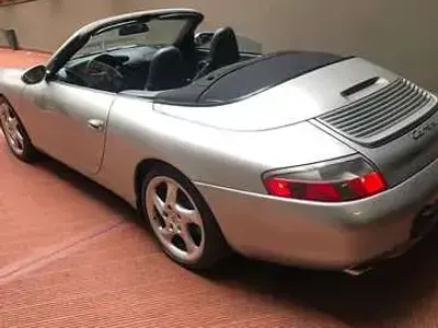Usata Porsche 911 Carrera Cabriolet