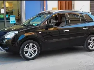 Usata Renault Koleos 150 CV (110 kW) 2010 Nero SUV