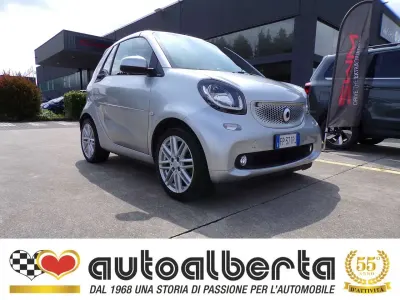 Usata Smart ForTwo Cabrio 90 CV (66 kW) 2018 Argento Cabrio