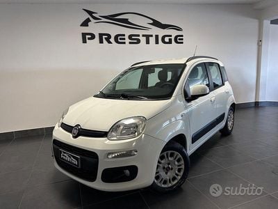 Usata Fiat Panda Lounge 69 CV (50 kW) 2013 Bianco Utilitaria