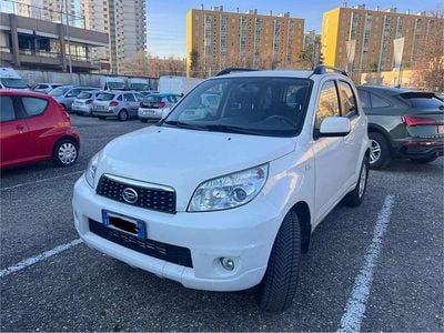 Usata Daihatsu Terios HIRO 86 CV (63 kW) 2009 Bianco SUV