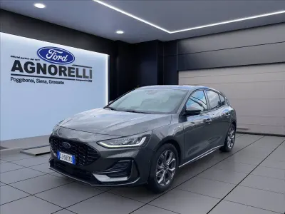 Usata Ford Focus ST-Line 125 CV (91 kW) 2022 Magnetic grey (metallizzato) Berlina