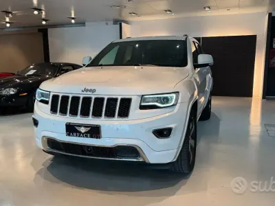 Usata Jeep Grand Cherokee Overland 250 CV (183 kW) 2016 Bianco SUV