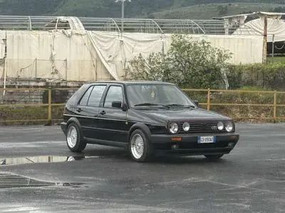 Usata VW Golf II GTI 139 CV (102 kW) 1990 Utilitaria