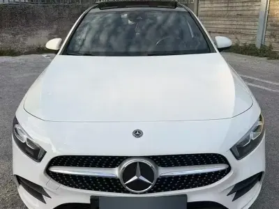 Usata Mercedes A200 Premium 163 CV (119 kW) 2019 Bianco Berlina