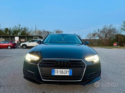 Usata Audi A4 Business Plus 150 CV (110 kW) 2019 Nero Station wagon