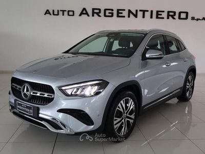 Usata Mercedes GLA180 Advanced Plus 116 CV (85 kW) 2025 Rosso SUV