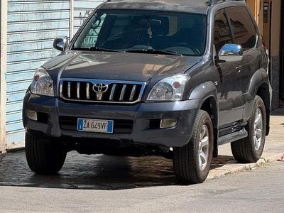 Usata Toyota Land Cruiser 2006 Grigio Station wagon