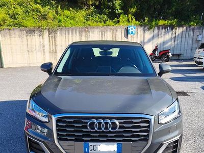Usata Audi Q2 Admired 116 CV (85 kW) 2020 Grigio SUV
