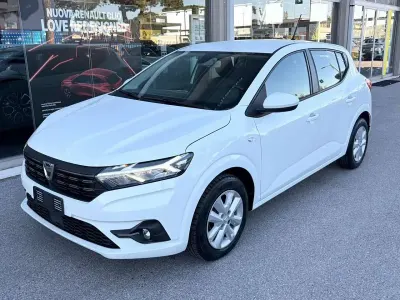 Usata Dacia Sandero Comfort 101 CV (74 kW) 2022 Bianco Berlina