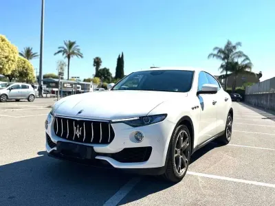 Usata Maserati Levante 250 CV (183 kW) 2018 Bianco SUV