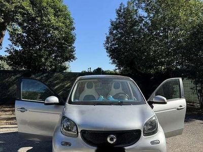 Usata Smart ForFour 71 CV (52 kW) 2015 Grigio Utilitaria