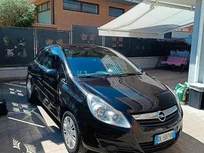 Occasion Opel Corsa 80 PK (58 kW) 2007 Zwart Hatchback