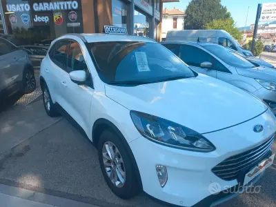 Usata Ford Kuga Business Edition 120 CV (88 kW) 2021 Bianco SUV